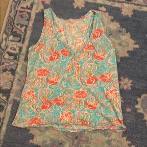 Lilly Putlizer Jellyfish Tank Medium